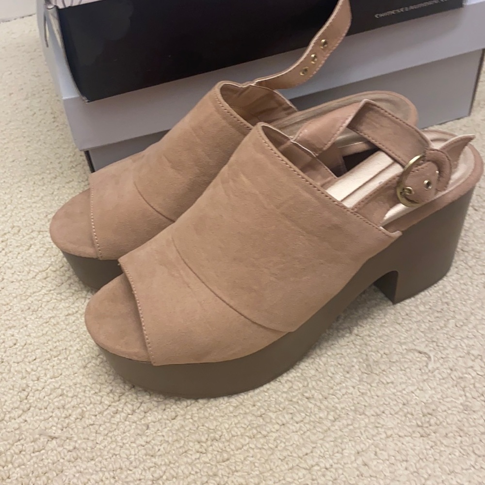 Clog heel